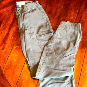 Youth MEC zipper pants